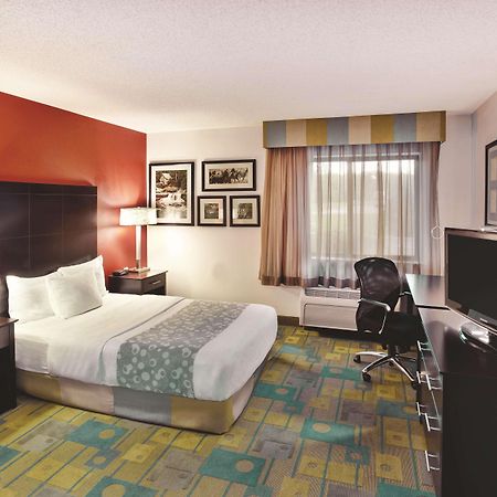 מלון La Quinta By Wyndham Mansfield Oh מראה חיצוני תמונה