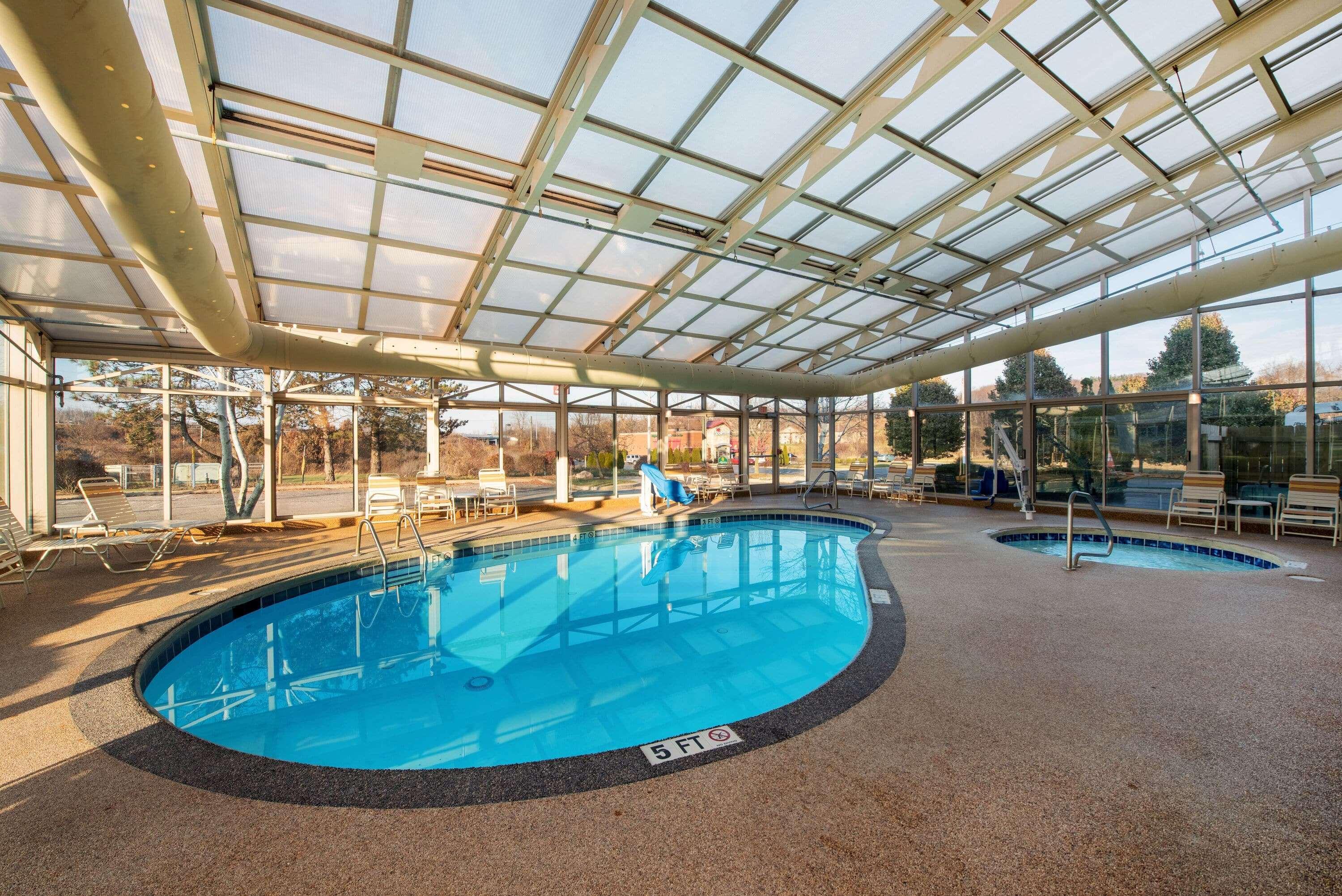 מלון La Quinta By Wyndham Mansfield Oh מראה חיצוני תמונה